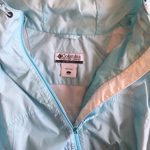 Light Blue Columbia Jacket - Picture 5 of 5